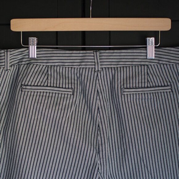 Brooks Brothers - Picture 4 of 4